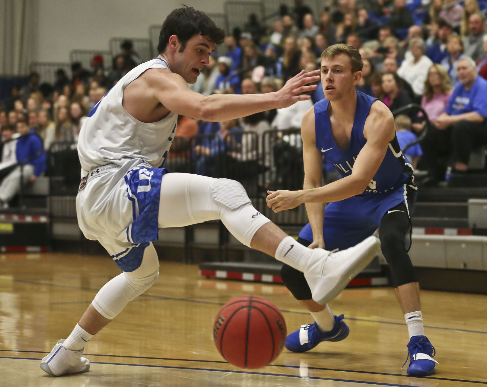 Millikin Mens Basketball 13 11.08.18.JPG